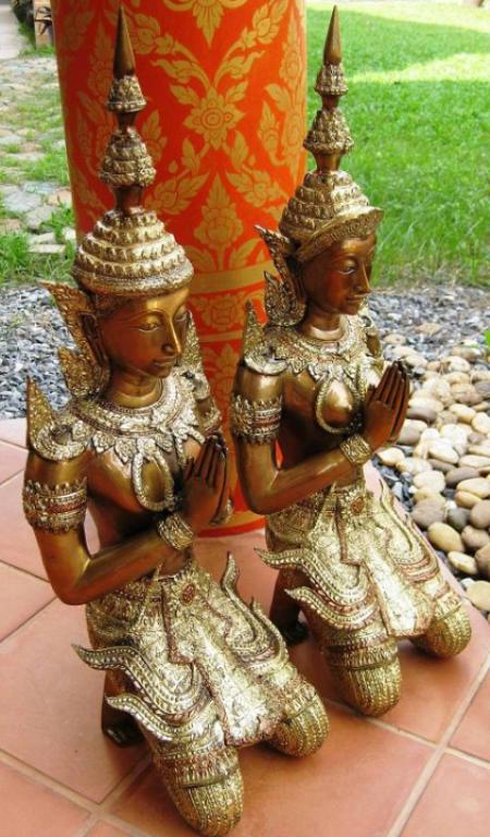 Polished Brass Kneeling Teppanom Thailand Souvenirs 