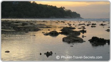 Tri Tra Beach In Phuket Emerald Beach Hat Tri Tra